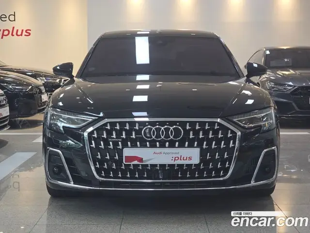 Audi A8 2023 4.0 автомат (гидро), миниатюра 3