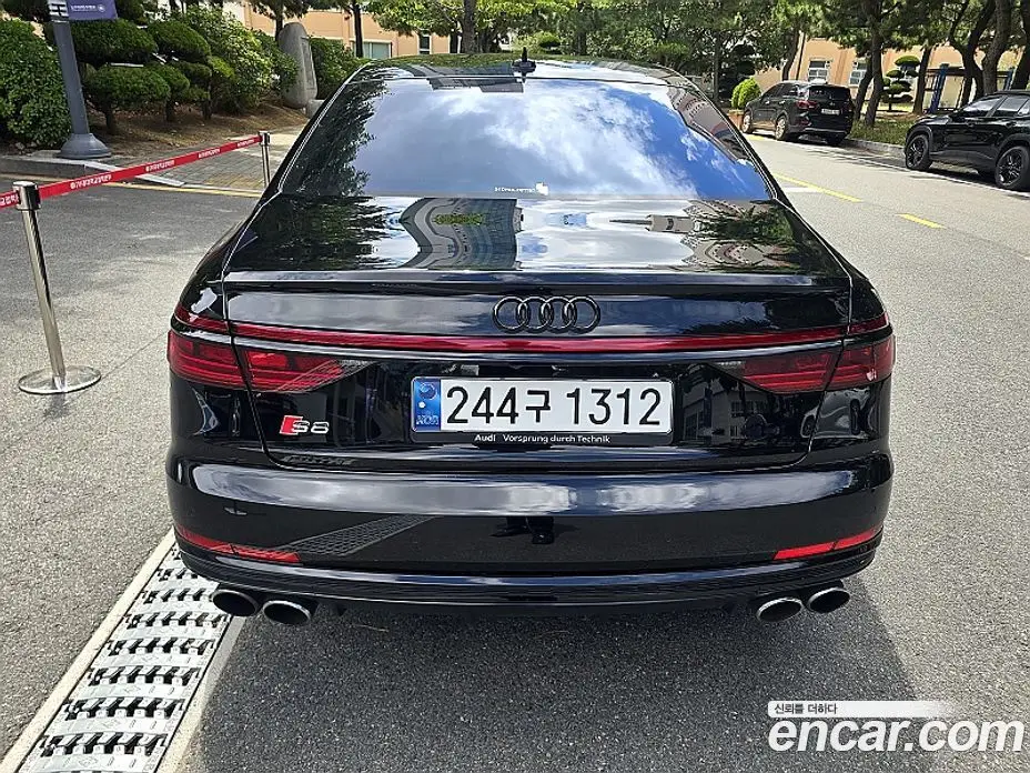 Audi S8 2020 4.0 автомат (гидро), фото 4