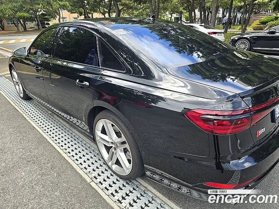 Audi S8 2020 4.0 автомат (гидро), фото 5