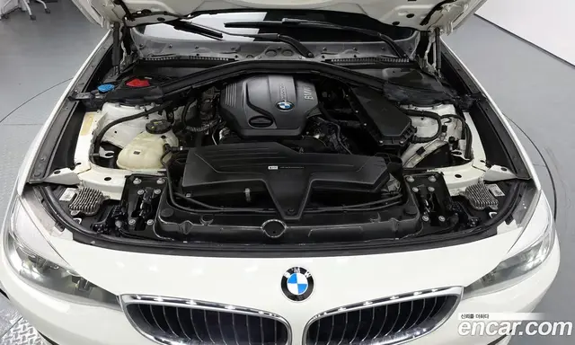 BMW 3 серия 2017 2.0 автомат (гидро), миниатюра 6 BMW 3 серия 2017 2.0 автомат (гидро), миниатюра 6