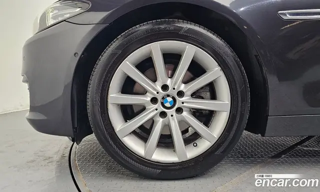 BMW 5 серия 2014 2.0 автомат (гидро), миниатюра 5 BMW 5 серия 2014 2.0 автомат (гидро), миниатюра 5