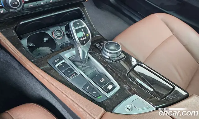 BMW 5 серия 2014 2.0 автомат (гидро), миниатюра 9 BMW 5 серия 2014 2.0 автомат (гидро), миниатюра 9
