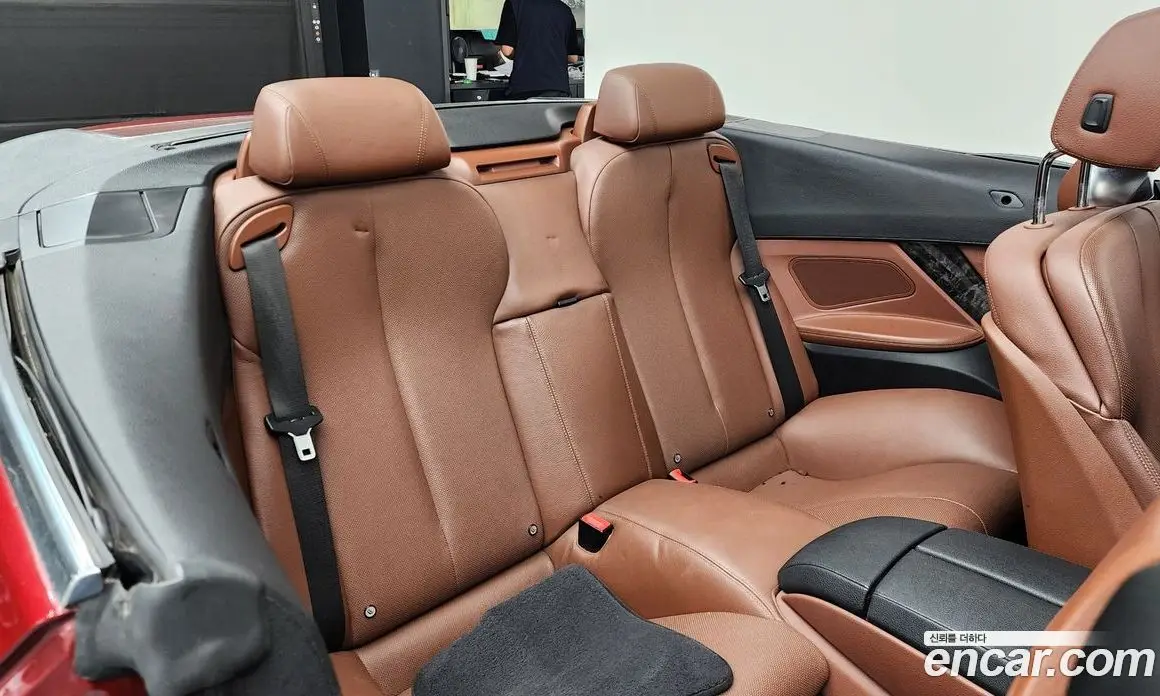 BMW 6 серия 2011 4.4 автомат (гидро), фото 12 BMW 6 серия 2011 4.4 автомат (гидро), фото 12