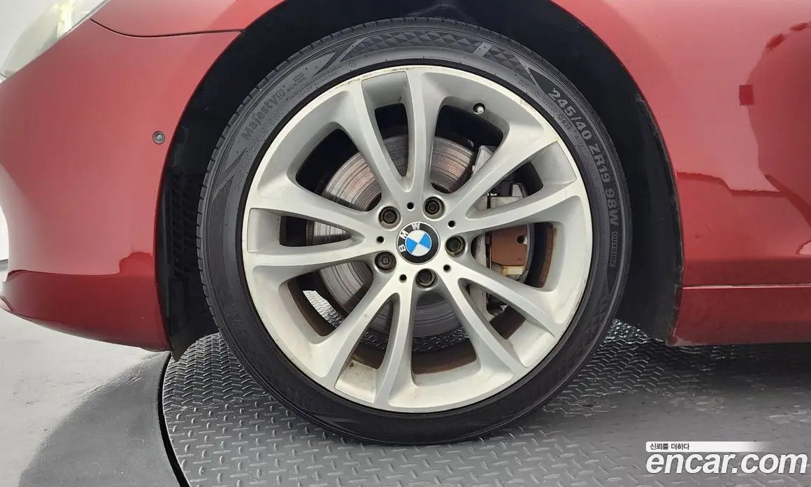 BMW 6 серия 2011 4.4 автомат (гидро), фото 5 BMW 6 серия 2011 4.4 автомат (гидро), фото 5