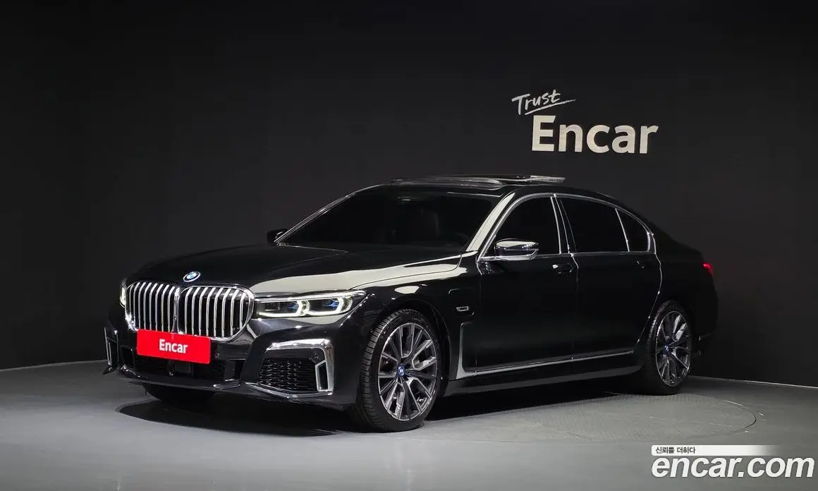BMW 7 серия 2021 3.0 автомат (гидро), фото 1 BMW 7 серия 2021 3.0 автомат (гидро), фото 1