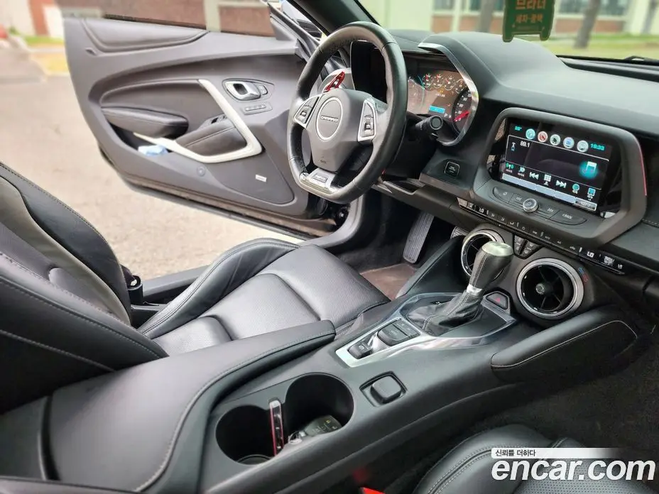 Chevrolet Camaro 2016 6.2 автомат (гидро), фото 13