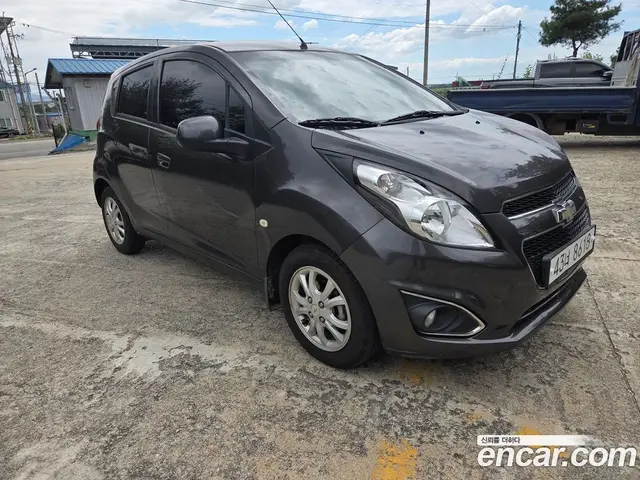 Chevrolet Spark 2014 1.0 автомат (гидро), миниатюра 2