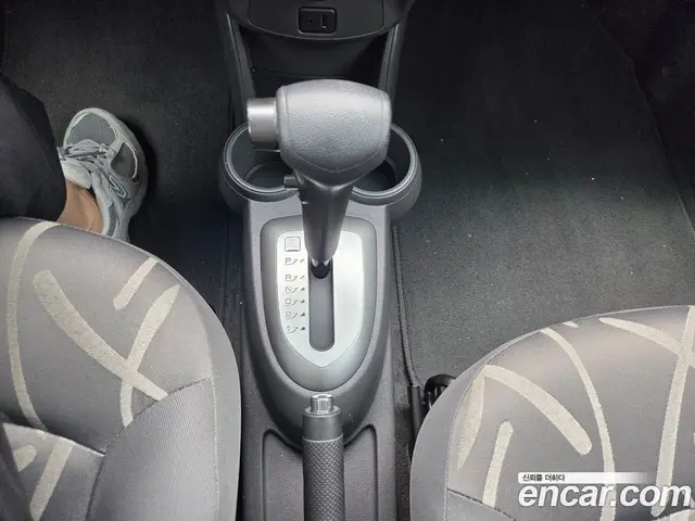 Chevrolet Spark 2014 1.0 автомат (гидро), миниатюра 9