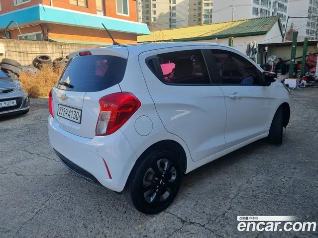 Chevrolet Spark 2018 1.0 автомат (гидро), миниатюра 2