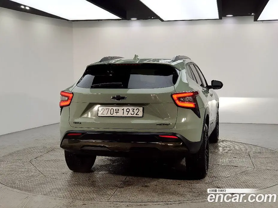 Chevrolet Trax 2024 1.2 автомат (гидро), фото 3