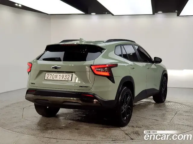 Chevrolet Trax 2024 1.2 автомат (гидро), миниатюра 4