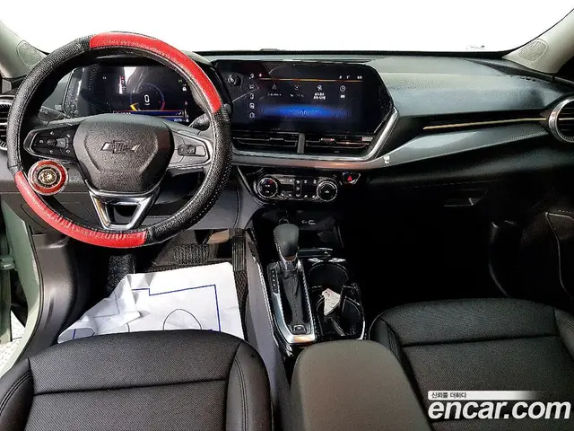 Chevrolet Trax 2024 1.2 автомат (гидро), миниатюра 5