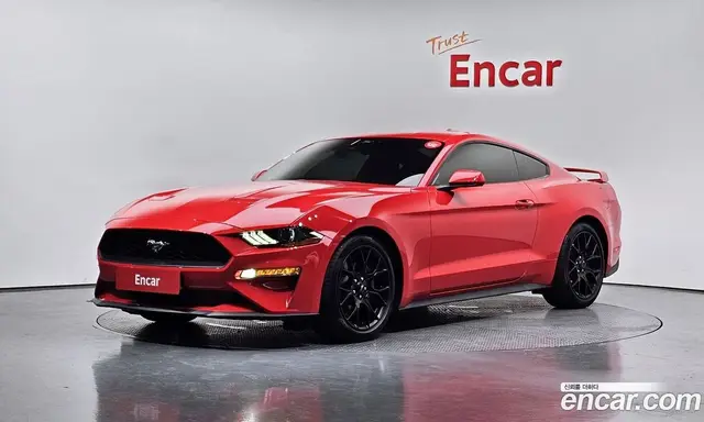 Ford Mustang, 2022, 35 810 км
