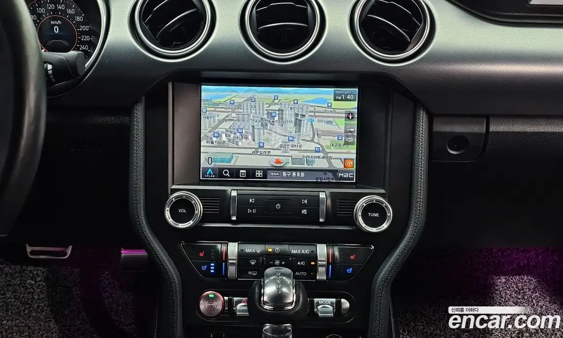 Ford Mustang 2022 2.3 автомат (гидро), фото 16 Ford Mustang 2022 2.3 автомат (гидро), фото 16