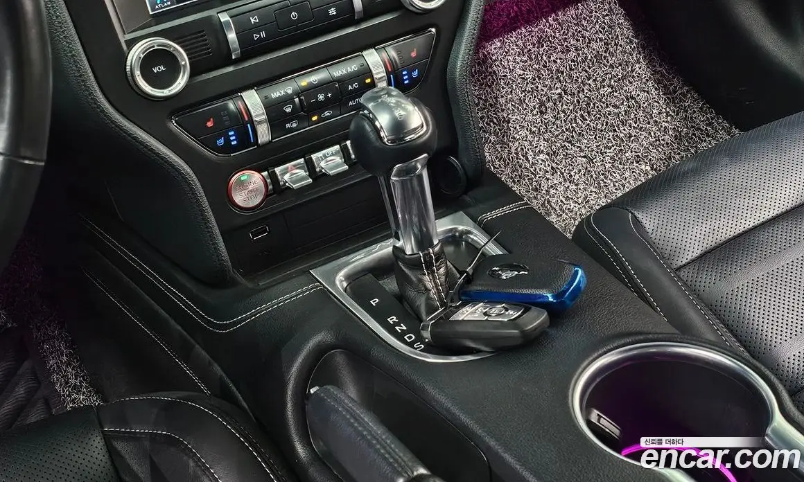 Ford Mustang 2022 2.3 автомат (гидро), фото 9 Ford Mustang 2022 2.3 автомат (гидро), фото 9