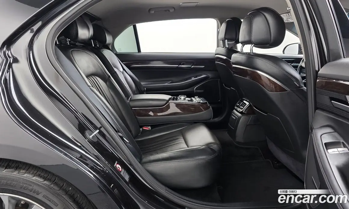Genesis EQ900 2018 3.8 автомат (гидро), фото 11 Genesis EQ900 2018 3.8 автомат (гидро), фото 11