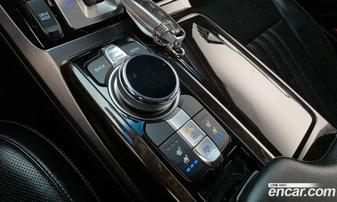 Genesis EQ900 2018 3.8 автомат (гидро), фото 19 Genesis EQ900 2018 3.8 автомат (гидро), фото 19