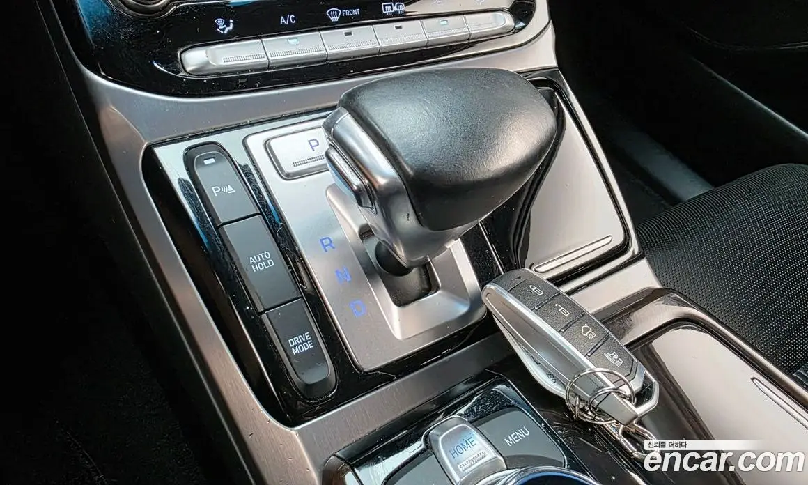 Genesis EQ900 2018 3.8 автомат (гидро), фото 9 Genesis EQ900 2018 3.8 автомат (гидро), фото 9