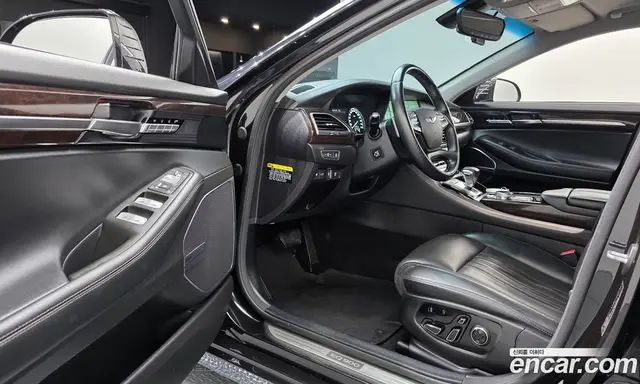 Genesis EQ900 2018 3.8 автомат (гидро), миниатюра 10 Genesis EQ900 2018 3.8 автомат (гидро), миниатюра 10
