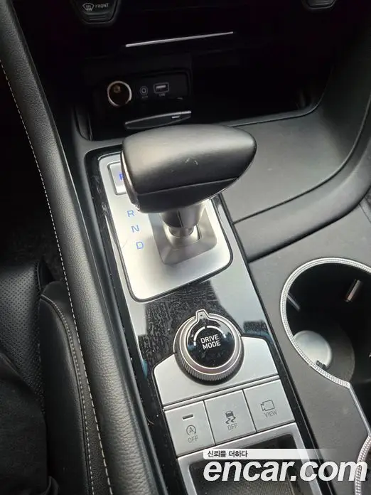 Genesis G70 2017 2.2 автомат (гидро), фото 10 Genesis G70 2017 2.2 автомат (гидро), фото 10