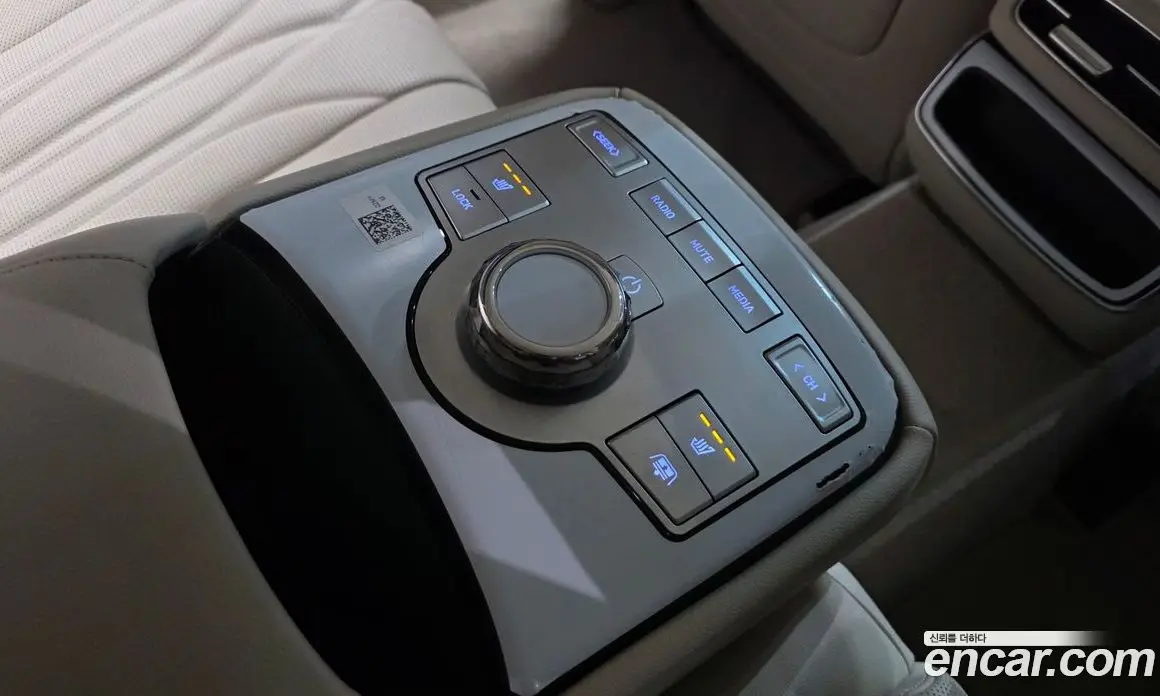 Genesis G80 2024 2.5 автомат (гидро), фото 19