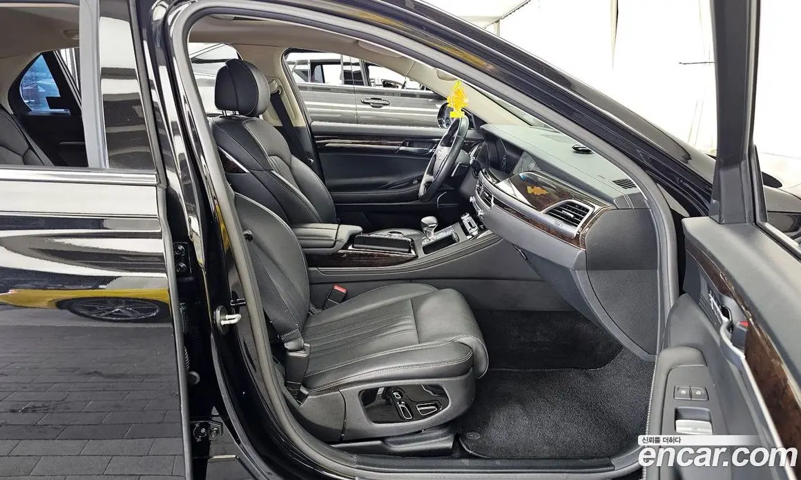 Genesis G90 2021 3.8 автомат (гидро), фото 11 Genesis G90 2021 3.8 автомат (гидро), фото 11