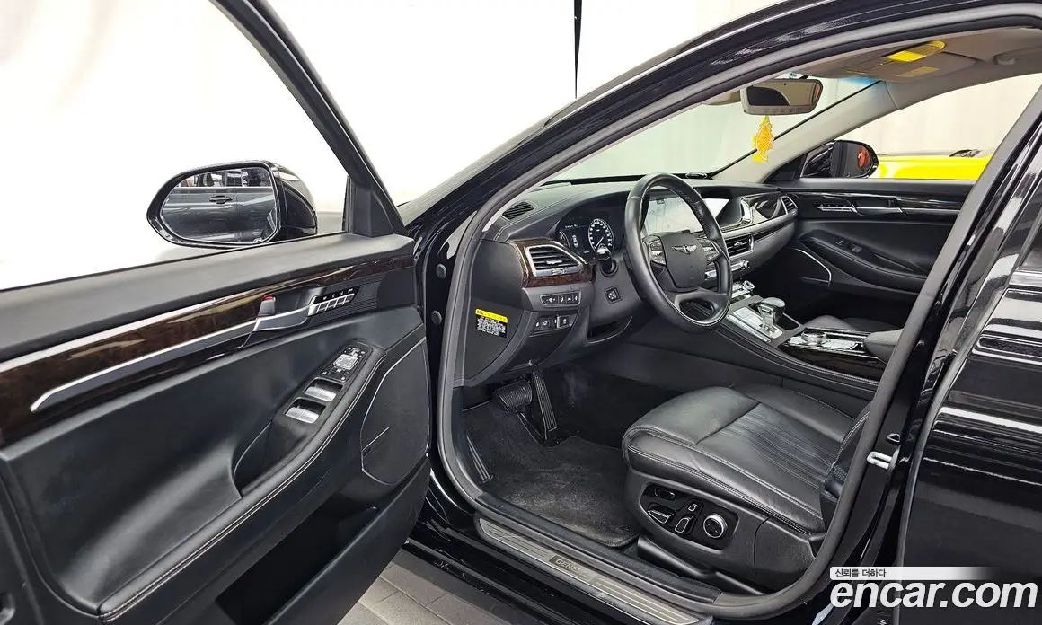 Genesis G90 2021 3.8 автомат (гидро), фото 10 Genesis G90 2021 3.8 автомат (гидро), фото 10