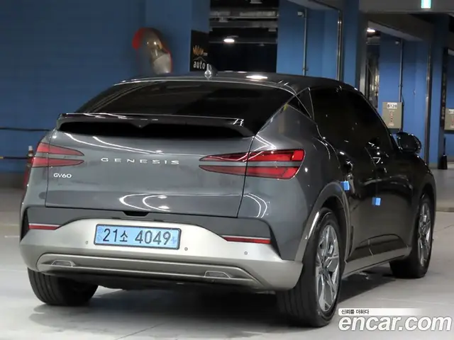 Genesis GV60 2022 0.1 автомат (гидро), миниатюра 4 Genesis GV60 2022 0.1 автомат (гидро), миниатюра 4