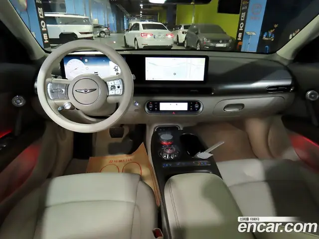 Genesis GV60 2022 0.1 автомат (гидро), миниатюра 5 Genesis GV60 2022 0.1 автомат (гидро), миниатюра 5