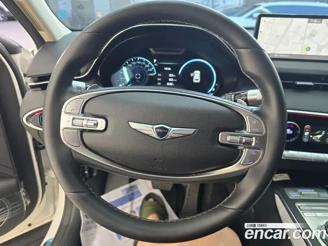 Genesis GV70 2023 2.5 автомат (гидро), миниатюра 8 Genesis GV70 2023 2.5 автомат (гидро), миниатюра 8