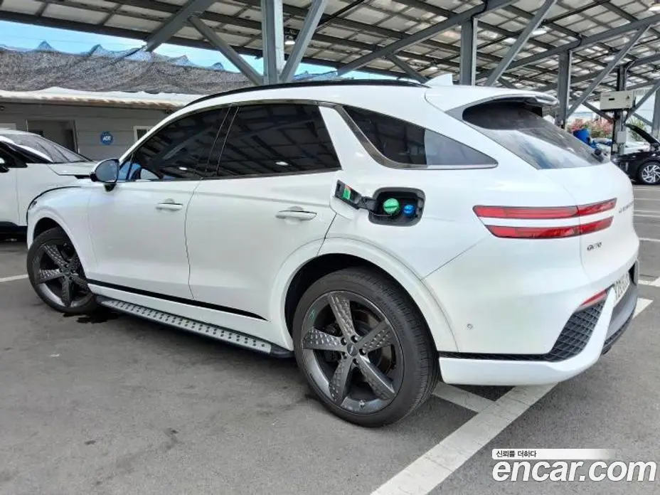 Genesis GV70 2024 2.2 автомат (гидро), фото 4