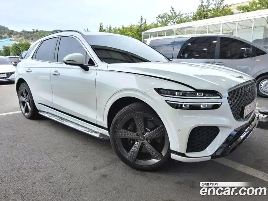 Genesis GV70 2024 2.2 автомат (гидро), фото 8