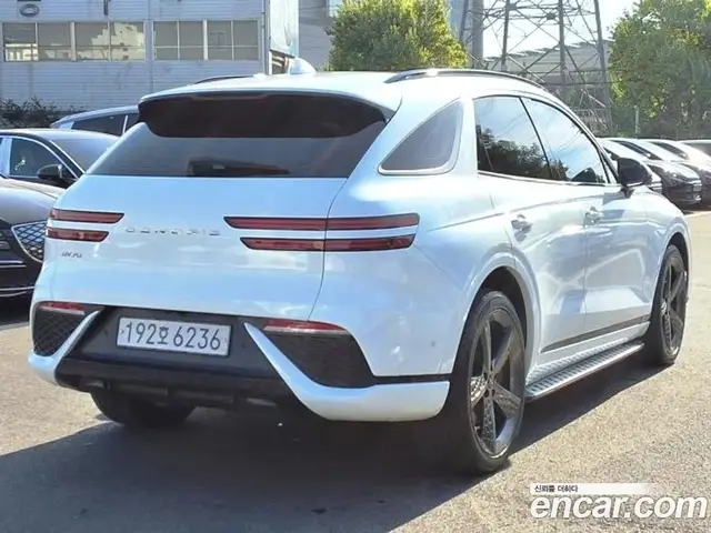 Genesis GV70 2024 2.2 автомат (гидро), миниатюра 10