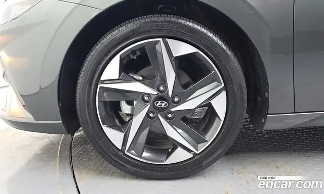 Hyundai Avante 2023 1.6 автомат (гидро), миниатюра 5