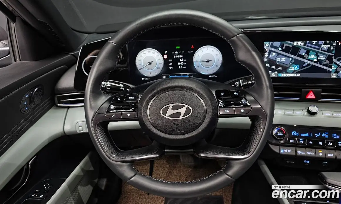 Hyundai Avante 2023 1.6 автомат (гидро), фото 13 Hyundai Avante 2023 1.6 автомат (гидро), фото 13