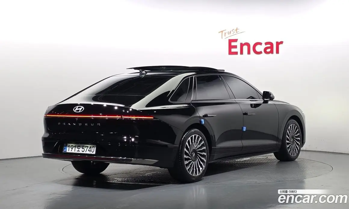 Hyundai Grandeur 2024 2.5 автомат (гидро), фото 2 Hyundai Grandeur 2024 2.5 автомат (гидро), фото 2