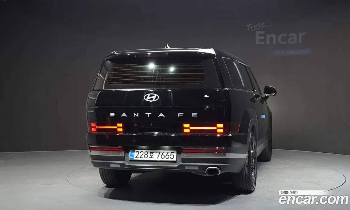 Hyundai Santa Fe 2025 2.5 автомат (гидро), фото 4