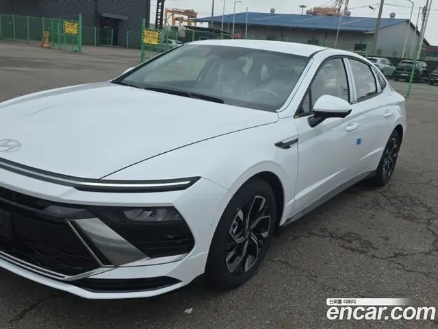 Hyundai Sonata 2026 1.6 автомат (гидро), миниатюра 2