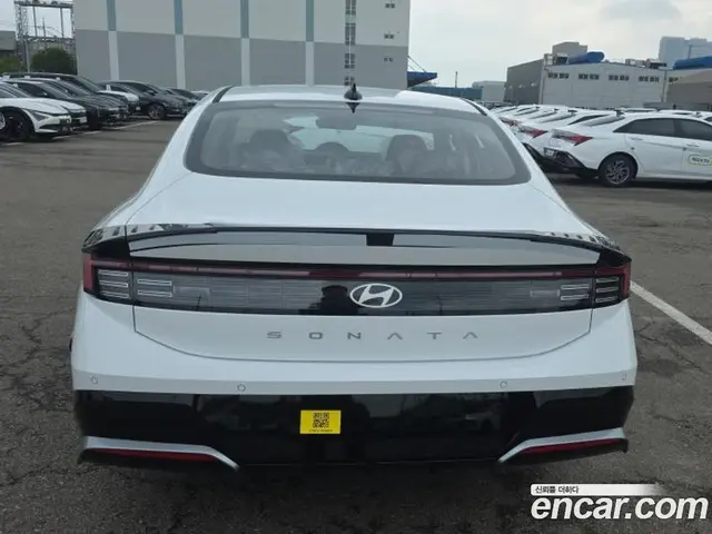 Hyundai Sonata 2026 1.6 автомат (гидро), миниатюра 5
