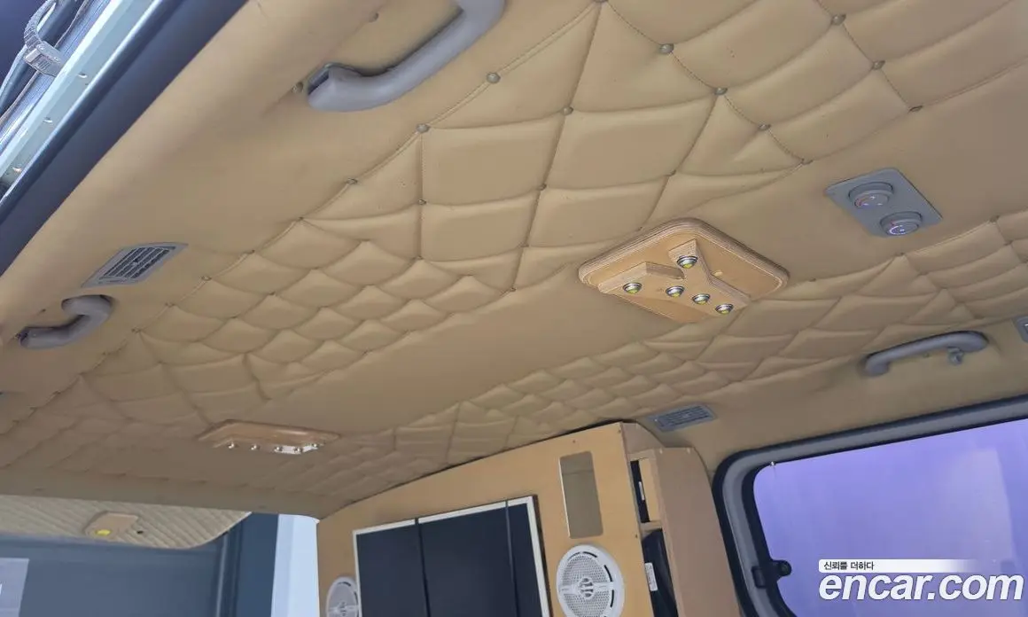 Hyundai Starex 2017 2.5 автомат (гидро), фото 16