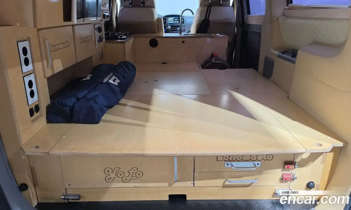 Hyundai Starex 2017 2.5 автомат (гидро), фото 18