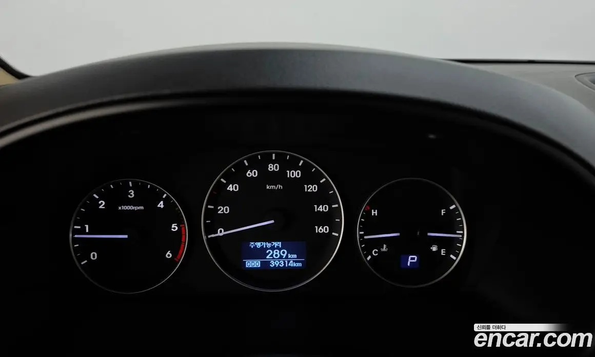 Hyundai Starex 2017 2.5 автомат (гидро), фото 8