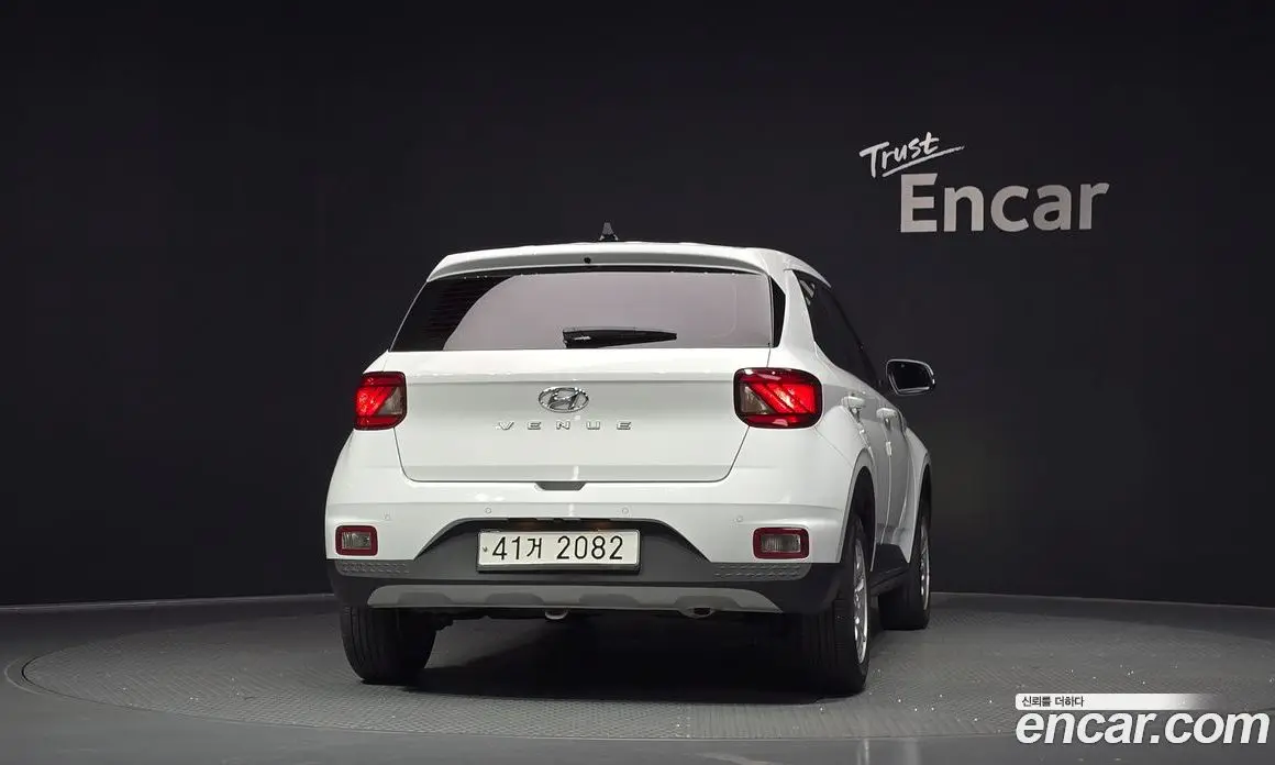 Hyundai Venue 2019 1.6 автомат (гидро), фото 4 Hyundai Venue 2019 1.6 автомат (гидро), фото 4
