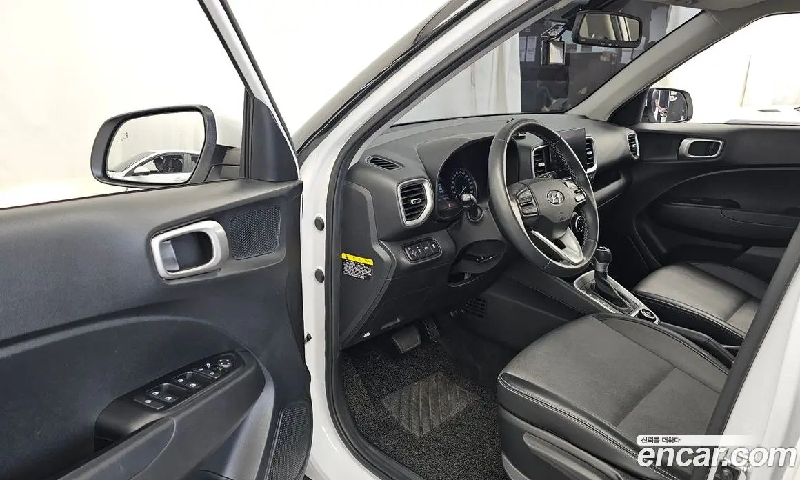 Hyundai Venue 2019 1.6 автомат (гидро), фото 10 Hyundai Venue 2019 1.6 автомат (гидро), фото 10