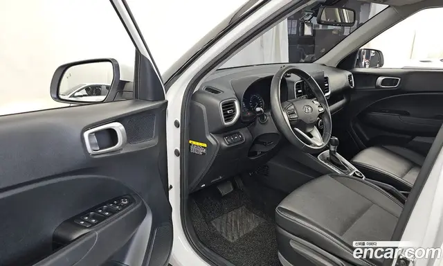 Hyundai Venue 2019 1.6 автомат (гидро), миниатюра 10 Hyundai Venue 2019 1.6 автомат (гидро), миниатюра 10