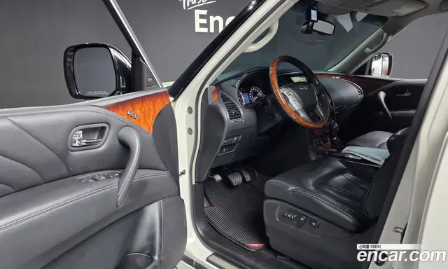 Infiniti QX80 2015 5.6 автомат (гидро), миниатюра 10