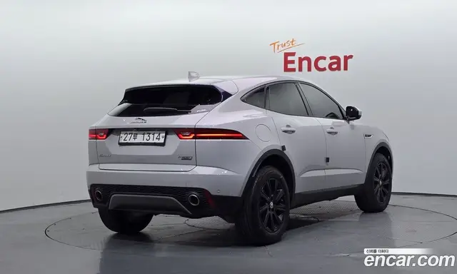 Jaguar E-Pace 2018 2.0 автомат (гидро), миниатюра 2