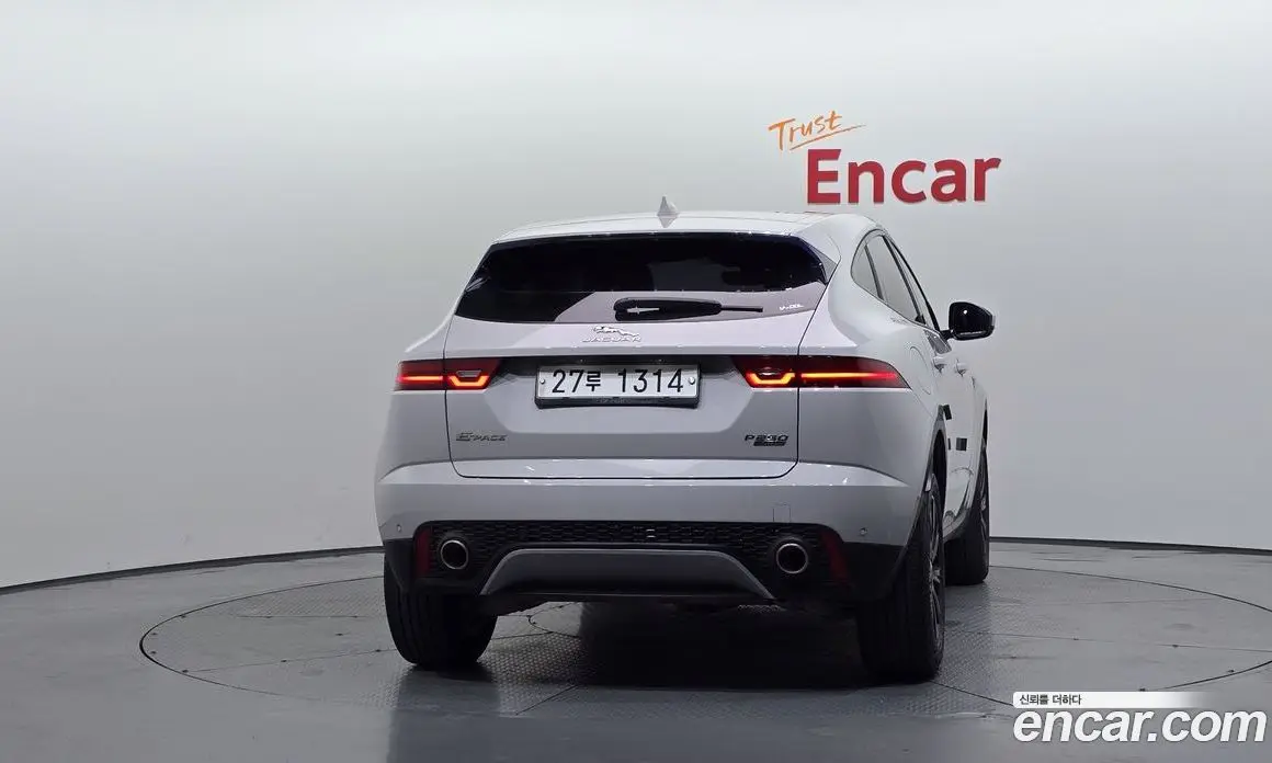 Jaguar E-Pace 2018 2.0 автомат (гидро), фото 4
