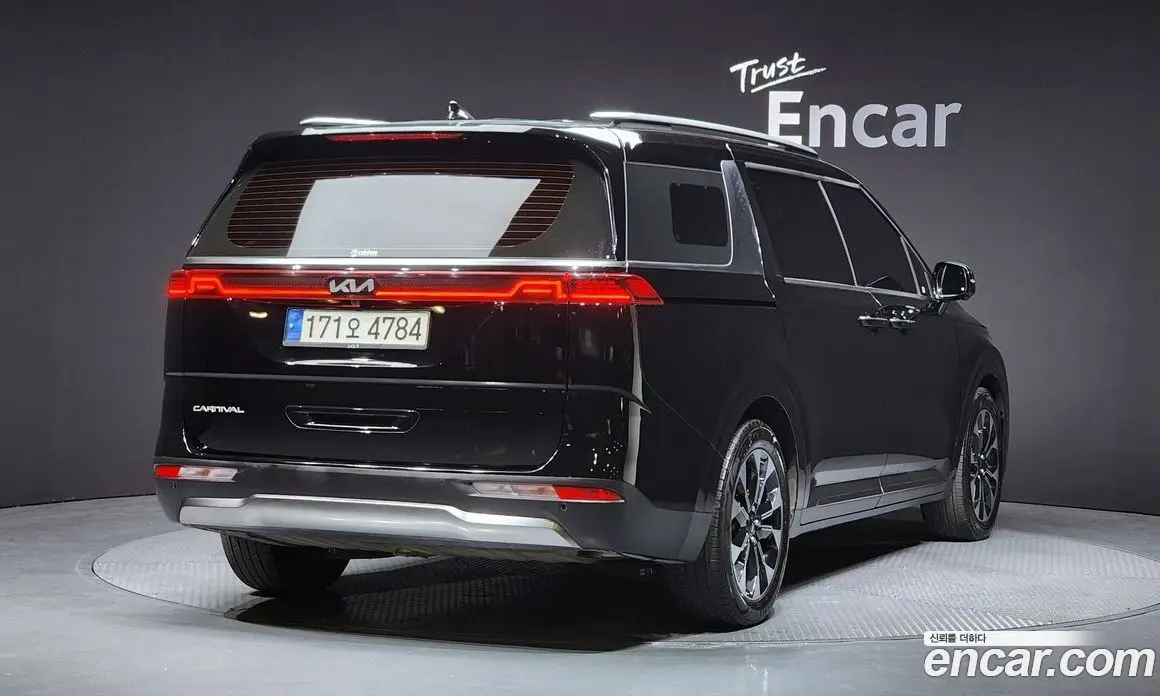 Kia Carnival 2022 2.2 автомат (гидро), фото 2 Kia Carnival 2022 2.2 автомат (гидро), фото 2