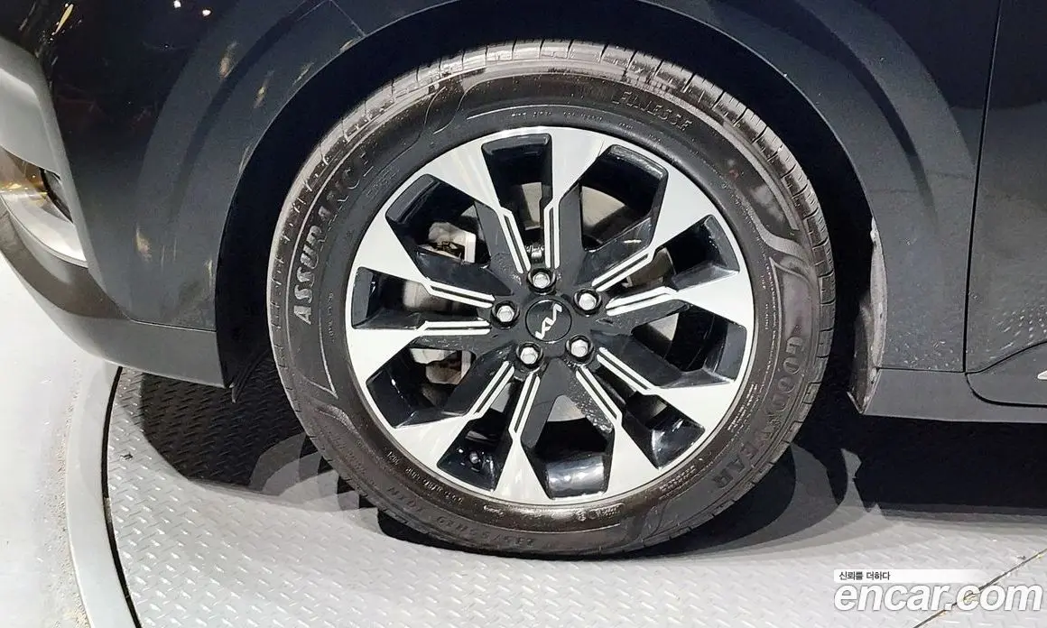 Kia Carnival 2022 2.2 автомат (гидро), фото 5 Kia Carnival 2022 2.2 автомат (гидро), фото 5